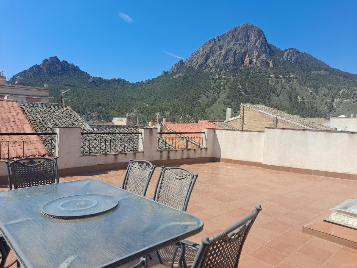 Апартаменти Atico Con Terraza Сьєса Екстер'єр фото